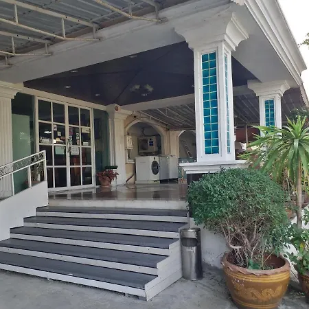 Convenient Resort, Suvarnabhumi Airport