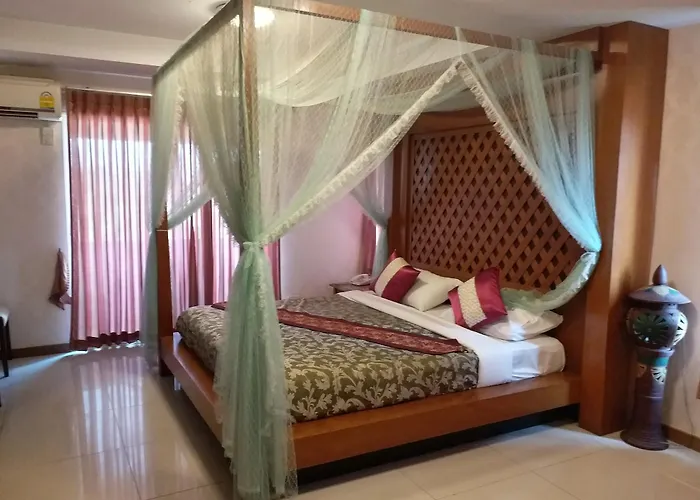 Hotel Convenient Resort, Suvarnabhumi Airport