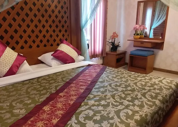 Hotel Convenient Resort, Suvarnabhumi Airport 3*