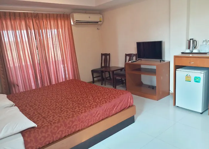 Hotel Convenient Resort, Suvarnabhumi Airport 3*
