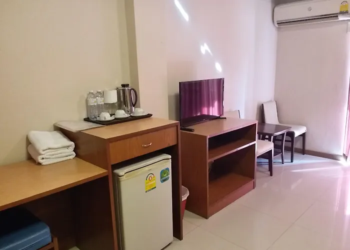 Convenient Resort, Suvarnabhumi Airport
